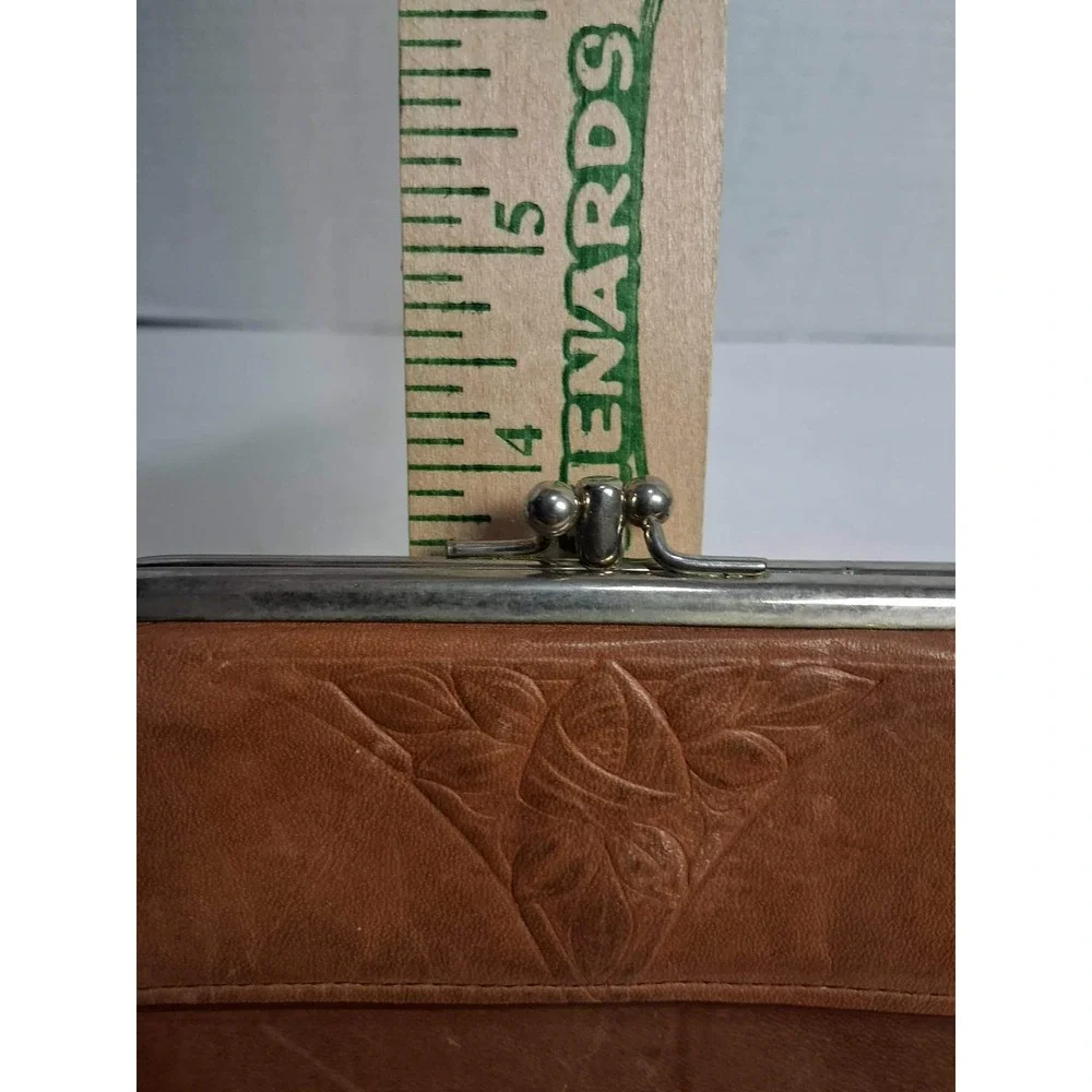 Vintage Rolfs Leather Embossed Floral Coin Kiss Lock Wallet Brown Tri Fold‎ READ